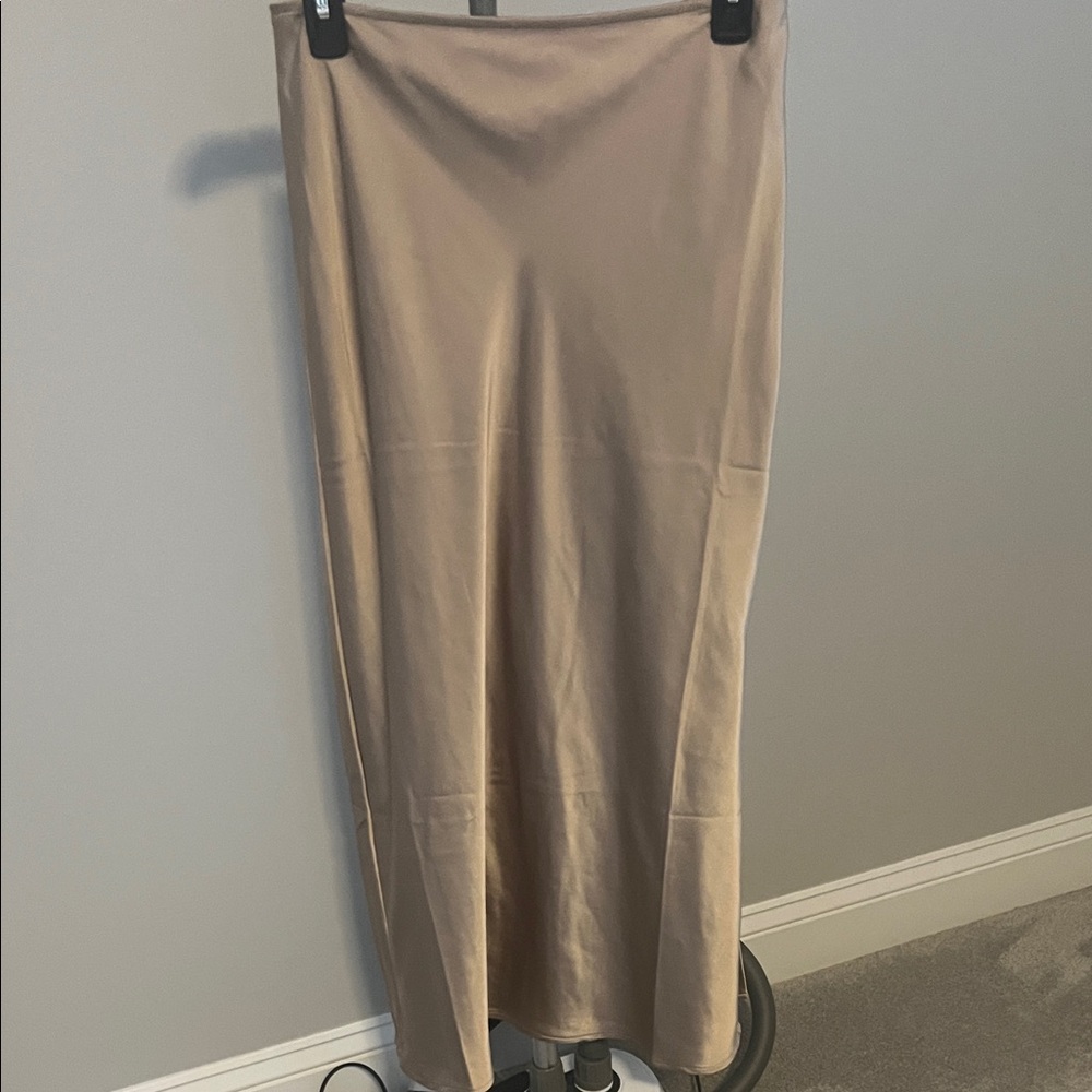 Old Navy Beige Maxi Skirt